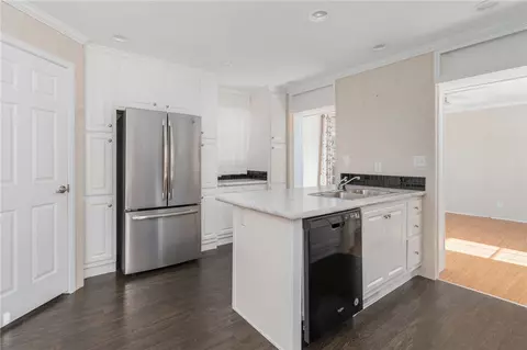 Kitchen - 73 Wright Way, Coventry, RI 02816 photo 5 of 5