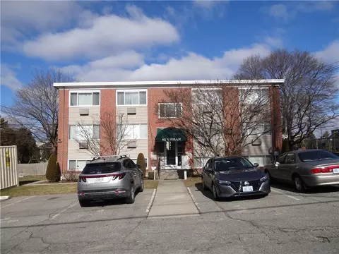 45 Urban Ave #4A, North Providence, RI 02904