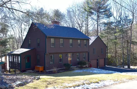 138 Gold Mine Rd, Glocester, RI 02814