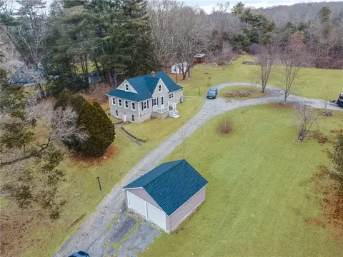1883 Flat River Rd, Coventry, RI 02816