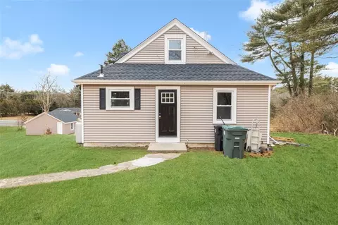 Exterior - 1883 Flat River Rd, Coventry, RI 02816 photo 5 of 7