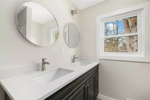 Bath - 1883 Flat River Rd, Coventry, RI 02816 photo 2 of 4