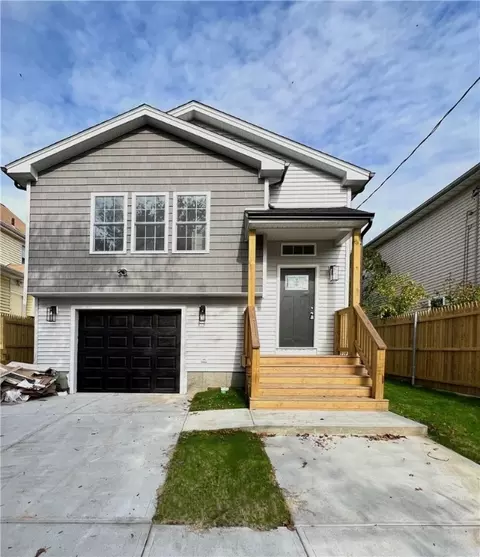 137 Calla St, Providence, RI 02905
