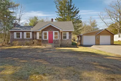 245 Richmond Townhouse Rd, Richmond, RI 02812