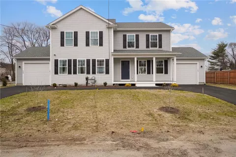 163 Cottage St, Warwick, RI 02886