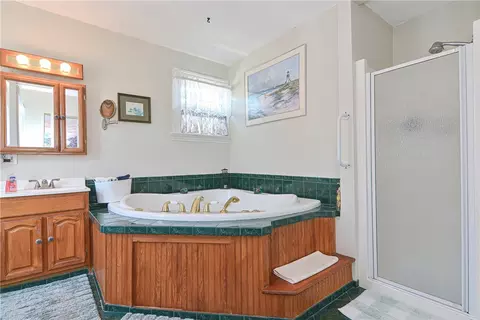 92 Shawomet Ave, Warwick, RI 02889 photo 39