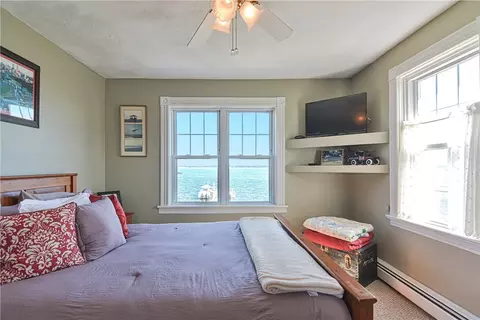 92 Shawomet Ave, Warwick, RI 02889 photo 30