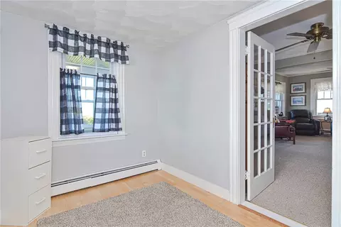 92 Shawomet Ave, Warwick, RI 02889 photo 15