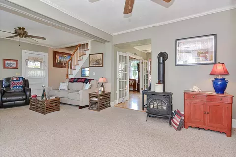 92 Shawomet Ave, Warwick, RI 02889 photo 12