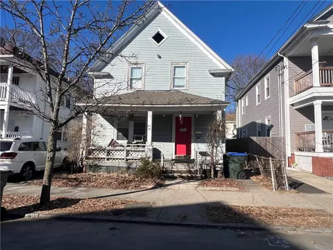 82 Pembroke Ave, Providence, RI 02908