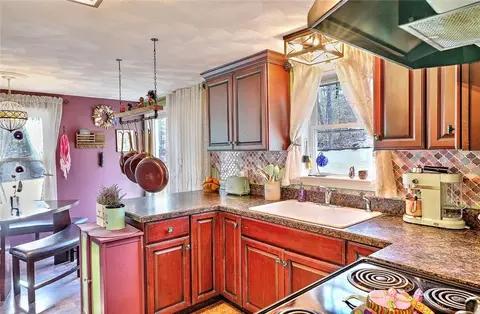 Kitchen - 145 W Shore Dr, Exeter, RI 02822 photo 7 of 7