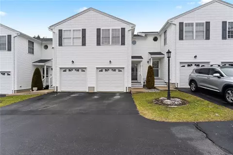 572 Smithfield Rd #A3, North Providence, RI 02904