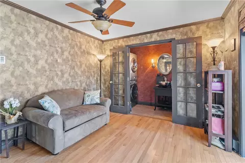 Living - 45 Edgewater Rd, South Kingstown, RI 02879 photo 7 of 7