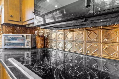 Kitchen - 45 Edgewater Rd, South Kingstown, RI 02879 photo 3 of 4