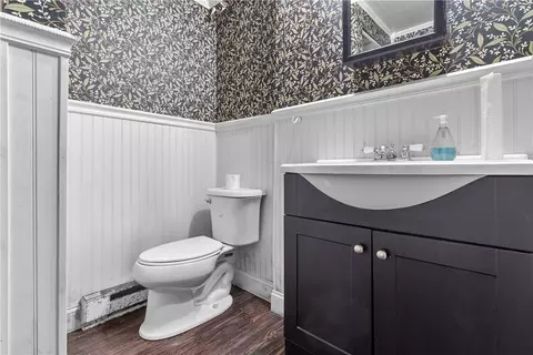 Bath - 45 Edgewater Rd, South Kingstown, RI 02879 photo 5 of 5