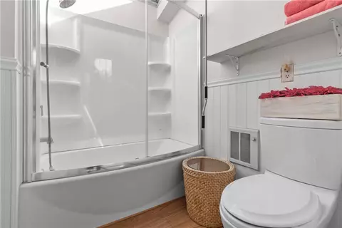 Bath - 45 Edgewater Rd, South Kingstown, RI 02879 photo 3 of 5