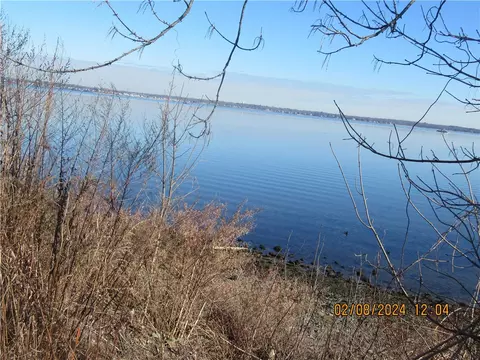 View/Area - 75 Dudley Ave, Warwick, RI 02889 photo 1 of 1