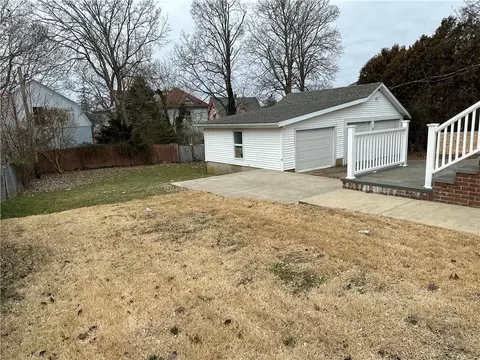 Exterior - 3 George St, Westerly, RI 02891 photo 6 of 12