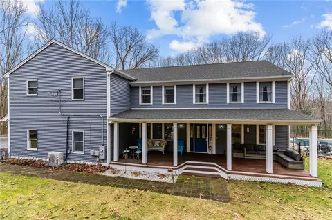 58 Vale Ct, West Greenwich, RI 02817