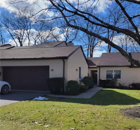 2970 Mendon Rd #152, Cumberland, RI 02864