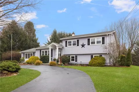 19 Castle Way, Westerly, RI 02891