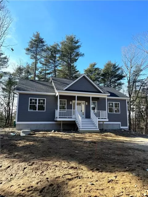 152 Terrace Dr, Glocester, RI 02814 photo 2