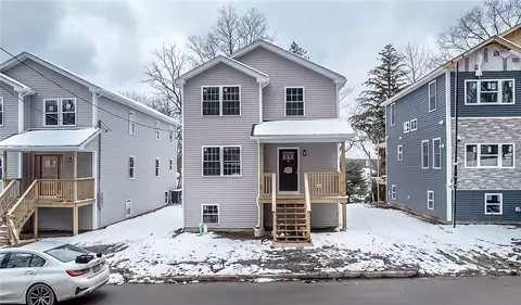 32 Walsh St, Providence, RI 02908