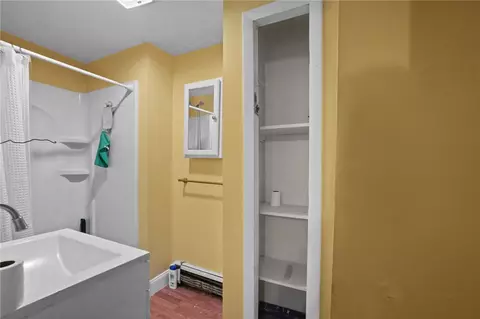 Bath - 112 Fourth Ave, Woonsocket, RI 02895 photo 4 of 5