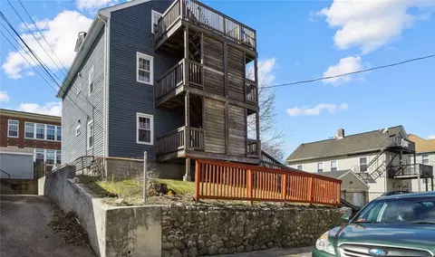 112 Fourth Ave, Woonsocket, RI 02895