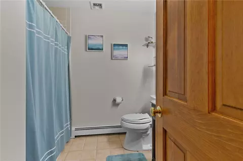 Bath - 173 Lynne Ln, Burrillville, RI 02839 photo 1 of 2