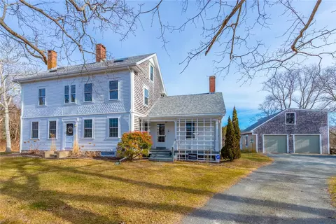 82 S Shore Rd, Little Compton, RI 02837