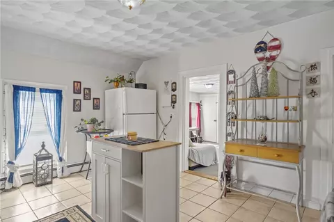 Kitchen - 5 Murphy Ave, Bristol, RI 02809 photo 5 of 7