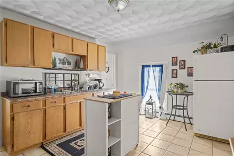 Kitchen - 5 Murphy Ave, Bristol, RI 02809 photo 6 of 7