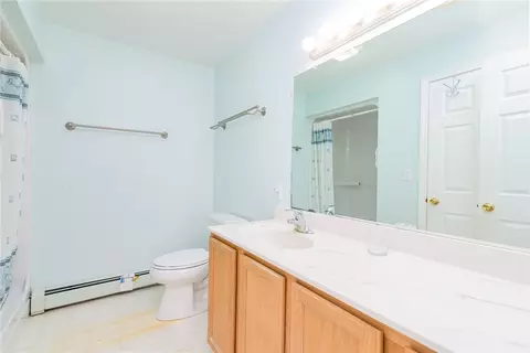 Bath - 14 Stuart St, Westerly, RI 02891 photo 1 of 3