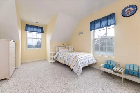 Bedroom - 23 E Fairway Ave, Westerly, RI 02891 photo 2 of 7