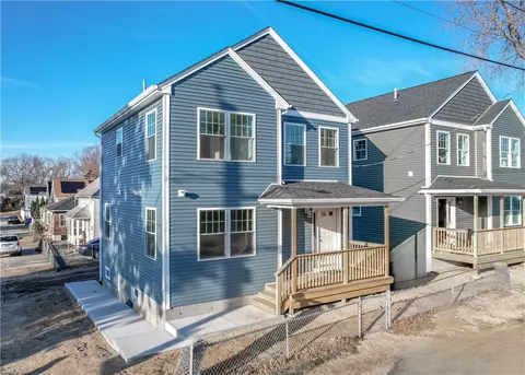 22 River St, East Providence, RI 02915