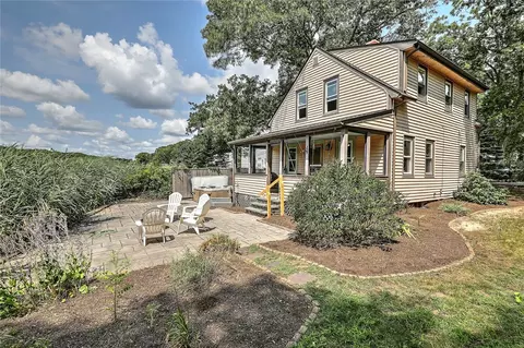Exterior - 225 Custer St, Warwick, RI 02889 photo 1 of 3