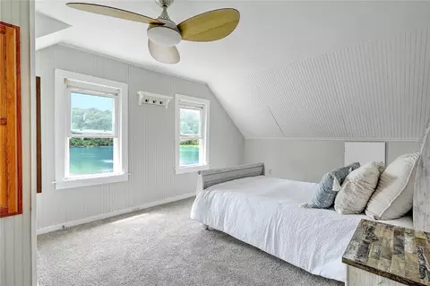 Bedroom - 225 Custer St, Warwick, RI 02889 photo 1 of 4