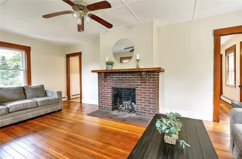 Living - 225 Custer St, Warwick, RI 02889 photo 2 of 2