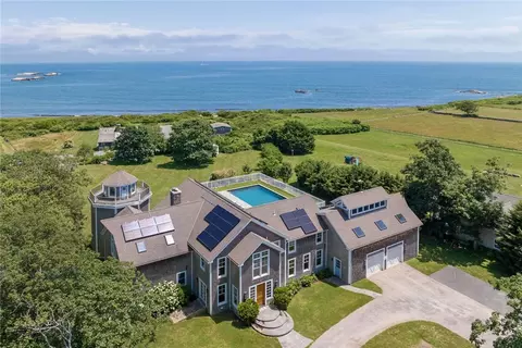 7 Beach St, Little Compton, RI 02837