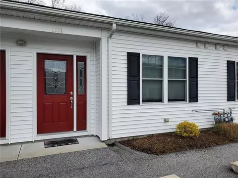16 Gray Coach Ln #1604, Cranston, RI 02921