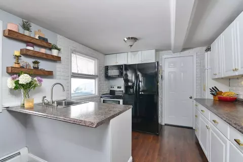 Kitchen - 20 Gloucester St, Warwick, RI 02886 photo 3 of 7
