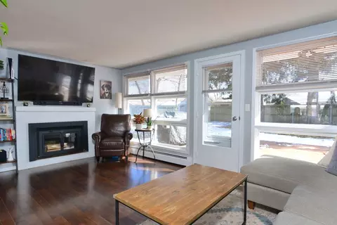 Living - 20 Gloucester St, Warwick, RI 02886 photo 2 of 7