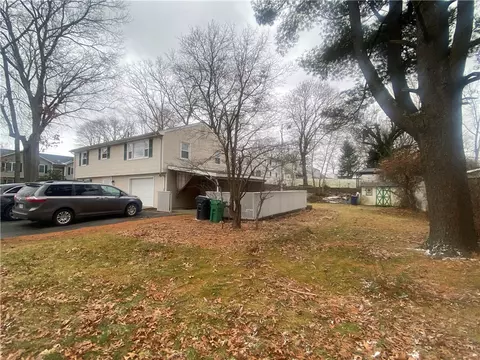 Exterior - 206 Second Ave, Warwick, RI 02888 photo 2 of 4
