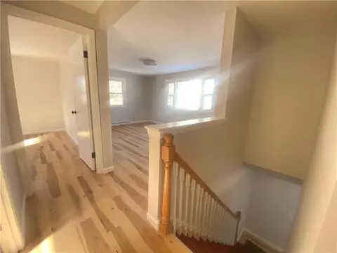 Entry Way - 206 Second Ave, Warwick, RI 02888 photo 1 of 2
