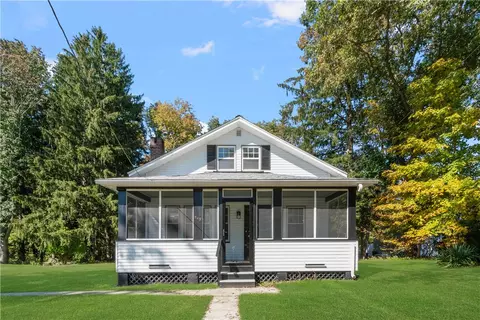 643 Danielson Pike, Scituate, RI 02857