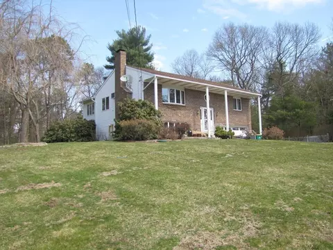 50 Monticello Dr, North Attleboro, MA 02760