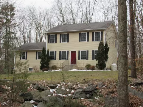 Exterior - 416 Log Rd, Smithfield, RI 02917 photo 2 of 9