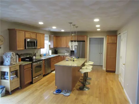 Kitchen - 416 Log Rd, Smithfield, RI 02917 photo 2 of 3