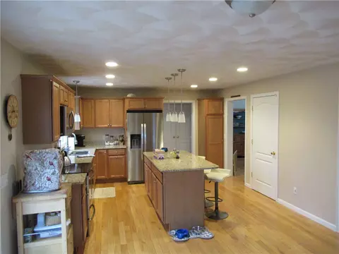 Kitchen - 416 Log Rd, Smithfield, RI 02917 photo 1 of 3